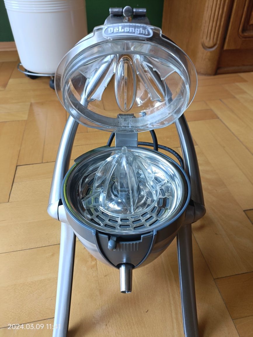 Wyciskarka do cytrusów DeLonghi
