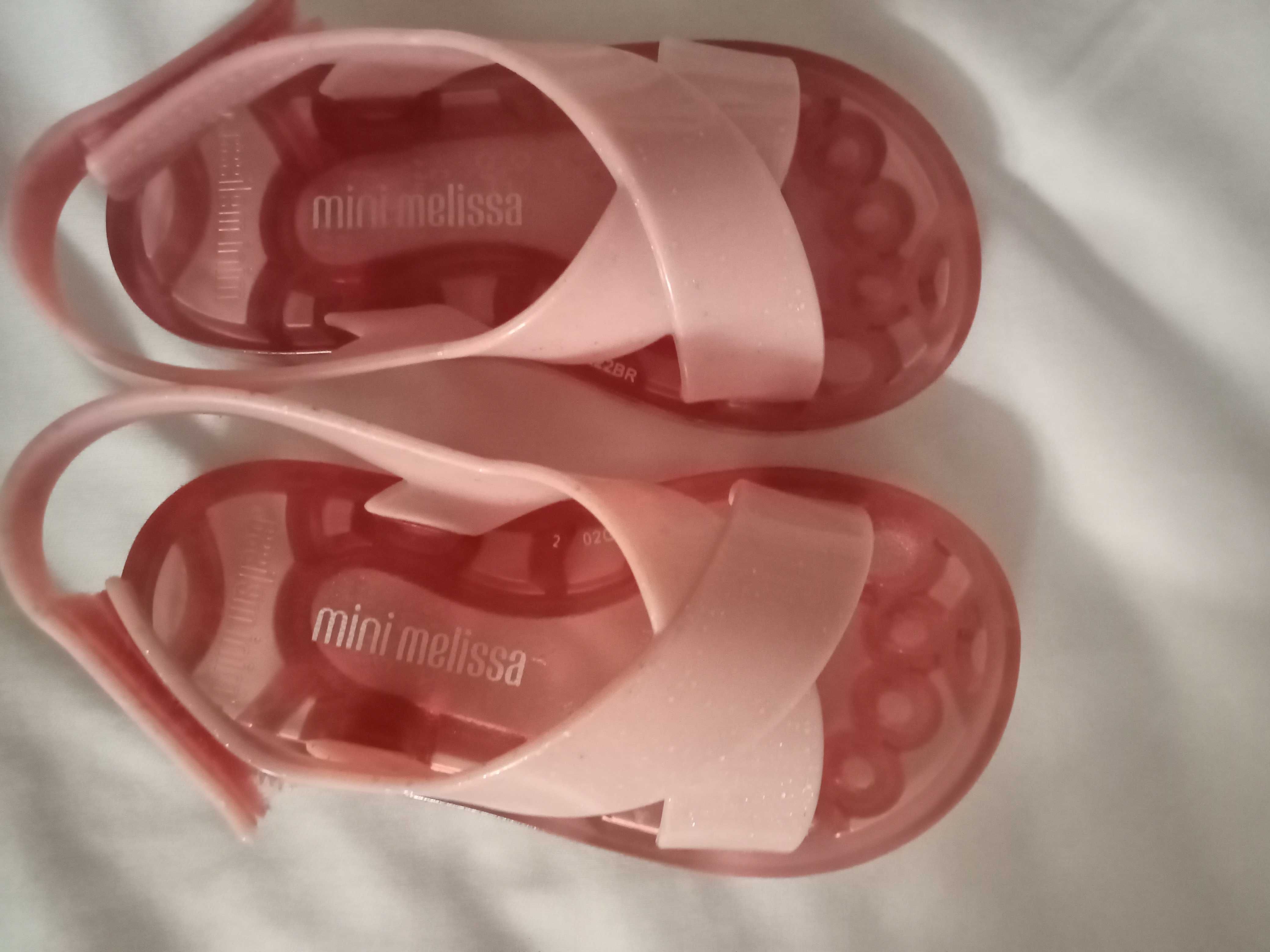Sandálias rosa n 24 mini melissa