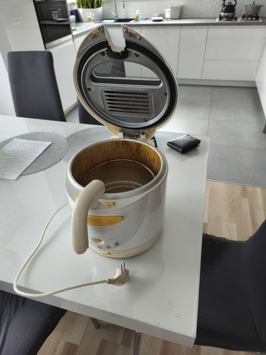 Frytkownica marki Moulinex