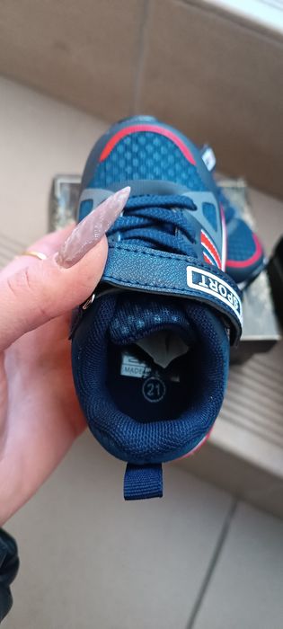 Jest nowy. Zamierzam połączyć te dwie rzeczy.