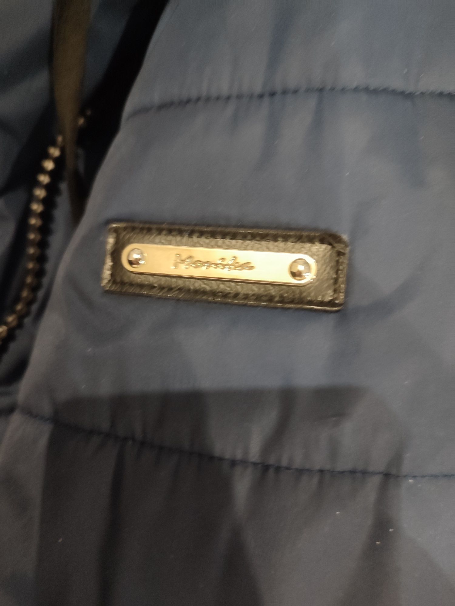 Продам зимний пуховик. 800 грн.