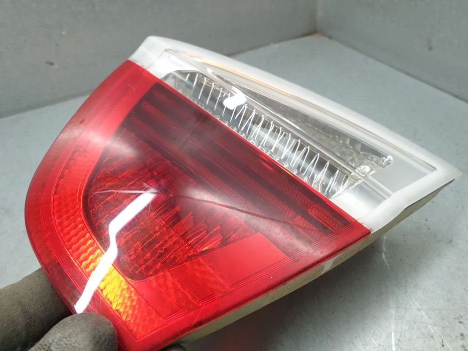 Farolim da mala direito BMW 3 (E90)