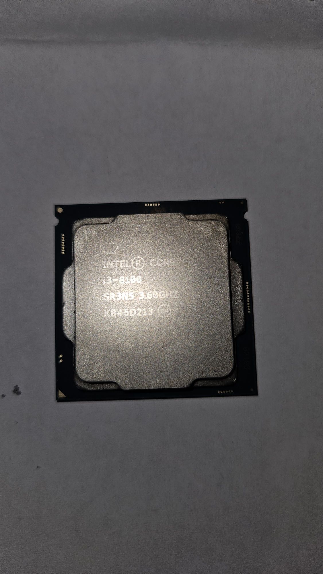 Procesor Intel i3 8100