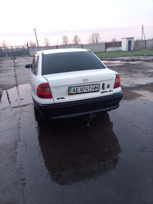 Продам автомобіль  ОПЕЛЬ АСТРА F