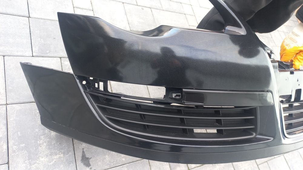 VW Passat b6 zderzak przód przedni czarny lc9z