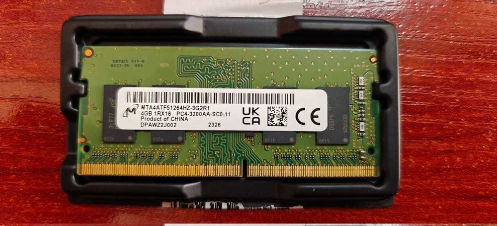 Micron DDR4-3200 SODIMM 4GB оперативна пам'ять (MTA4ATF51264HZ-3G2R1)