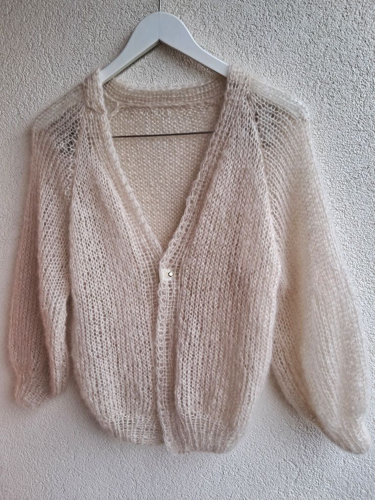 Delikatny kardigan moher z jedwabiem. Handmade.