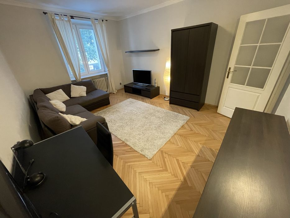 Centrum , śródmieście, Paderewskiego, 49 m kw,1 pietro, 2 pok