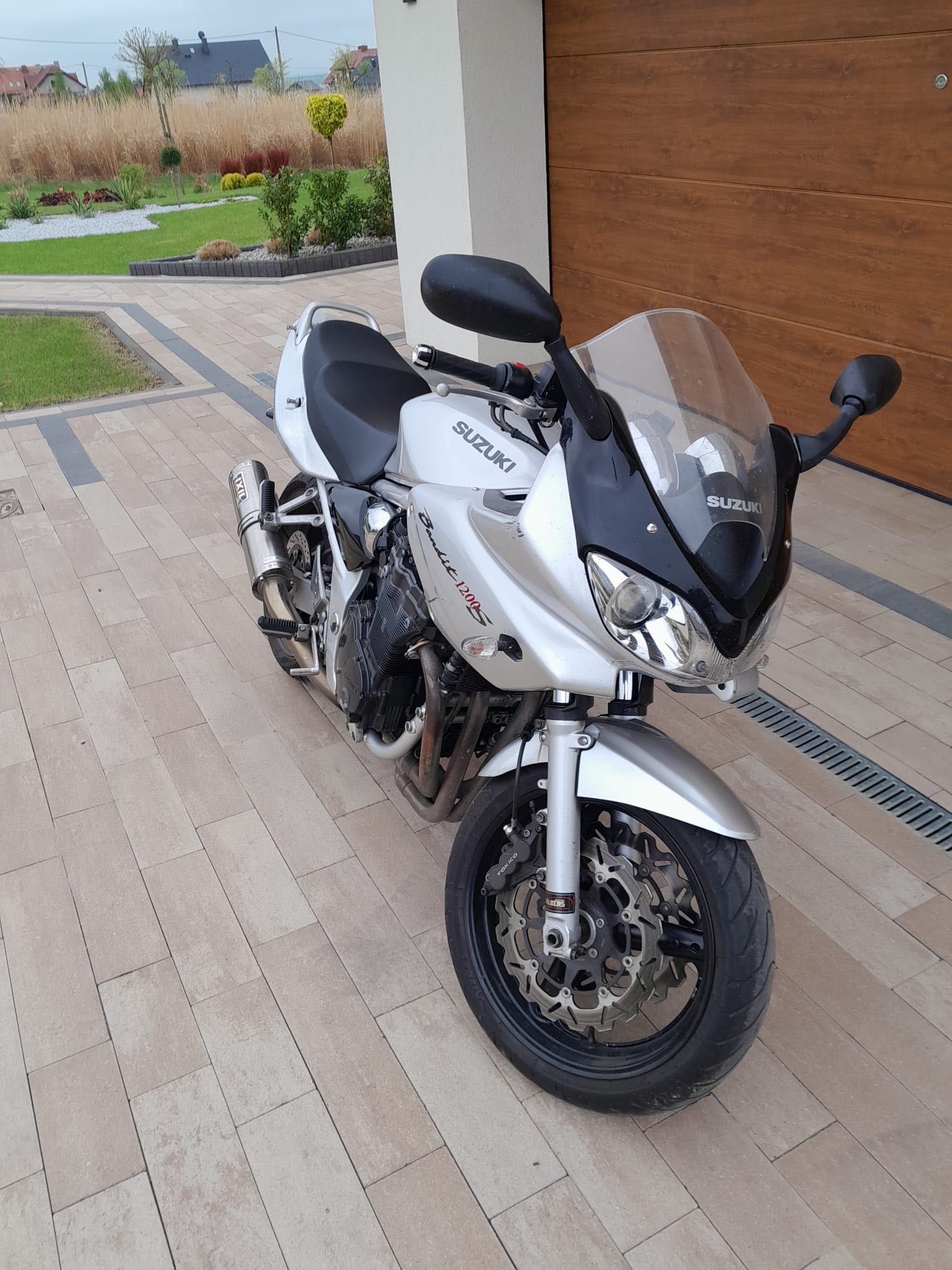 Sprzedam motocykl SUZUKI BANDIT 1200S