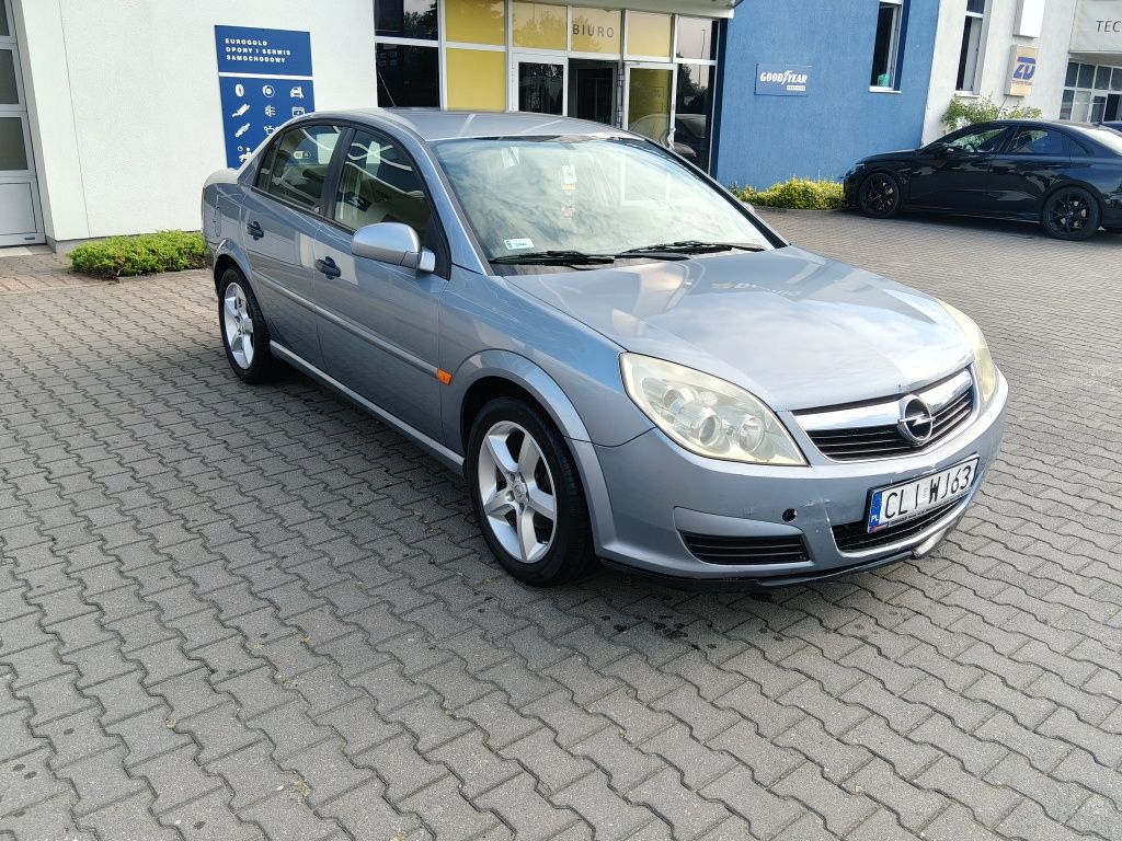 Opel Vectra C. Lift 1.9 CDTI