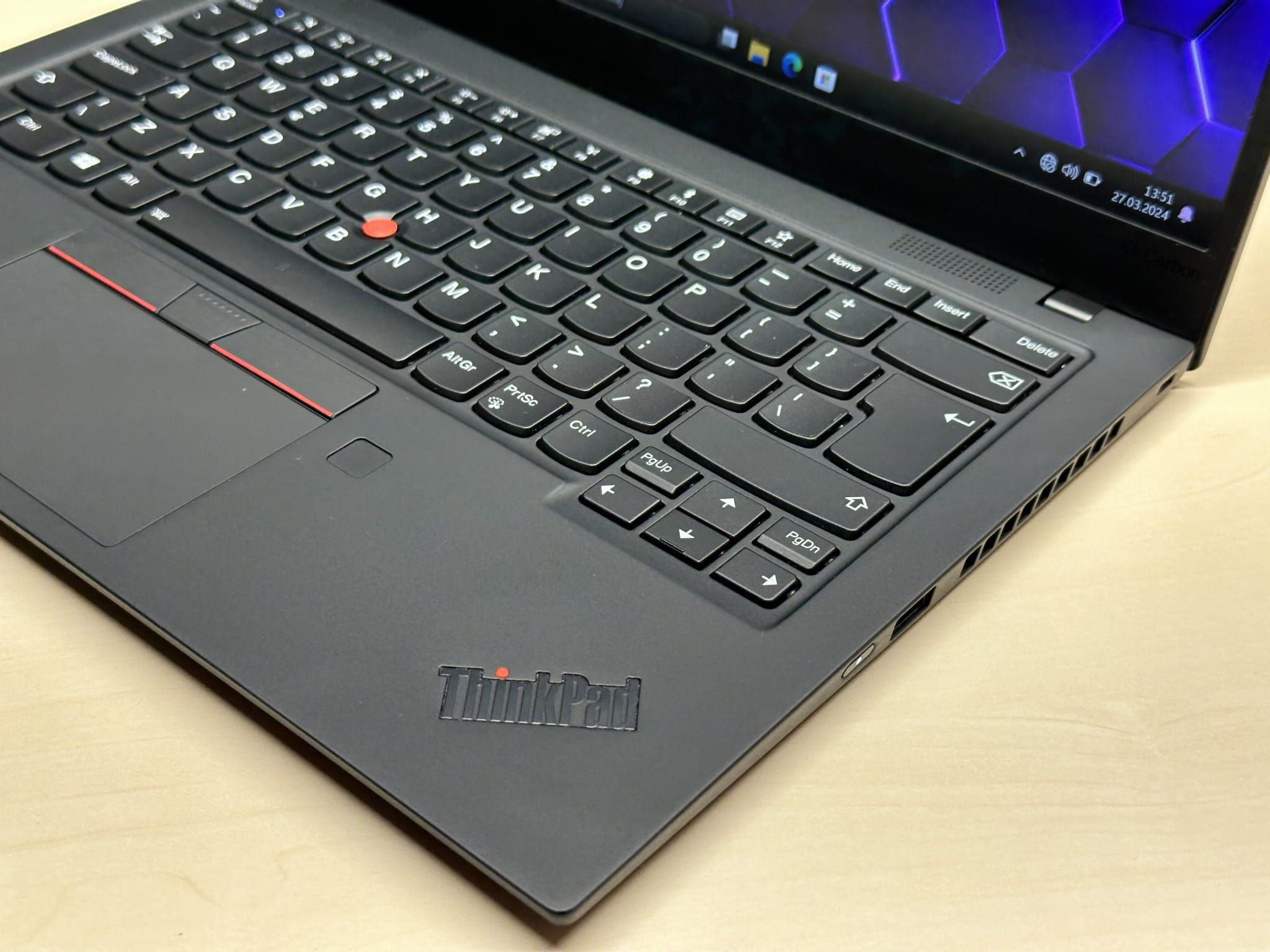 Laptop Lenovo ThinkPad X1 Carbon G7 | i7-8665U / 16GB RAM / 512GB /FHD