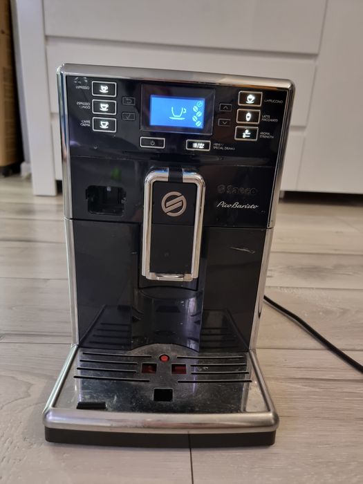 Ekspres do kawy ciśnieniowy Saeco Pico Baristo HD8925