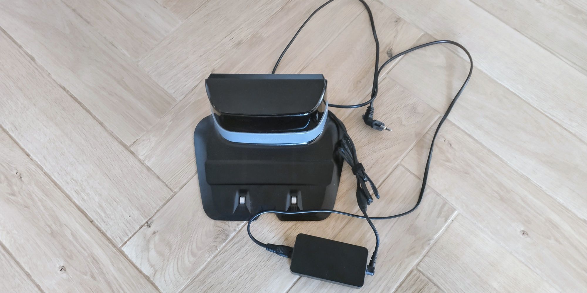 Stacja z zasilaczem do robota Samsung powerbot
