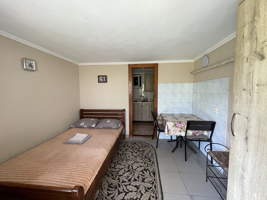 Здам будинок та номера