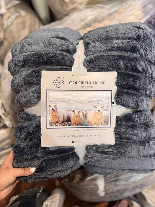 Плед Шарпей на овчині, 150×200см, 200×220см.