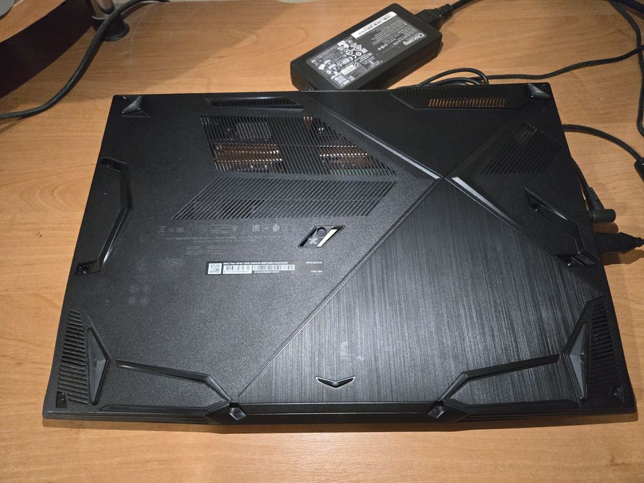 Мощный игровой ноутбук MSI Thin GF63 RTX 4050 16/512gb core i5 12th