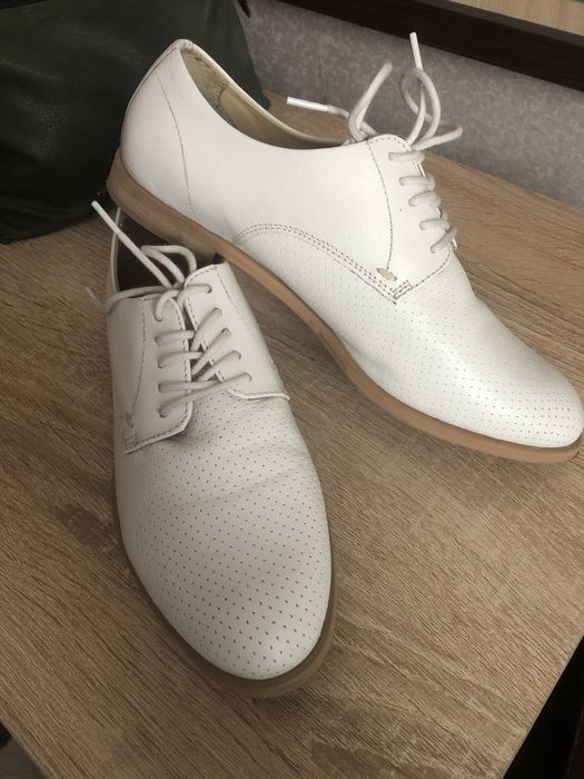 Туфлі жіночі