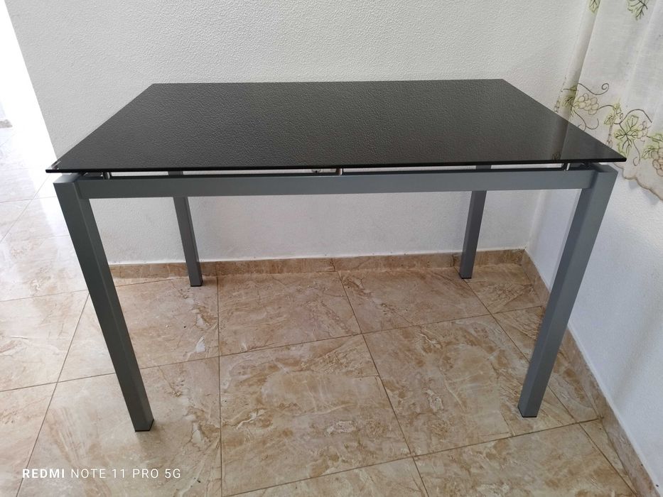 Mesa de vidro Monza nova .