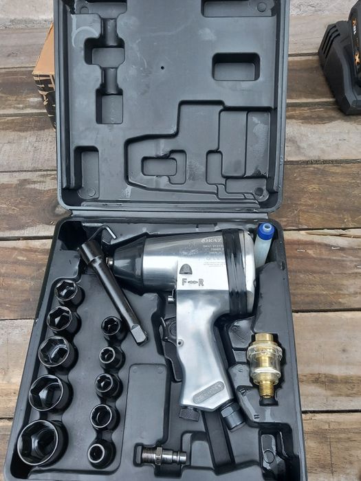 Zestaw kluczy pneumatycznych ORAZIO 1/2"