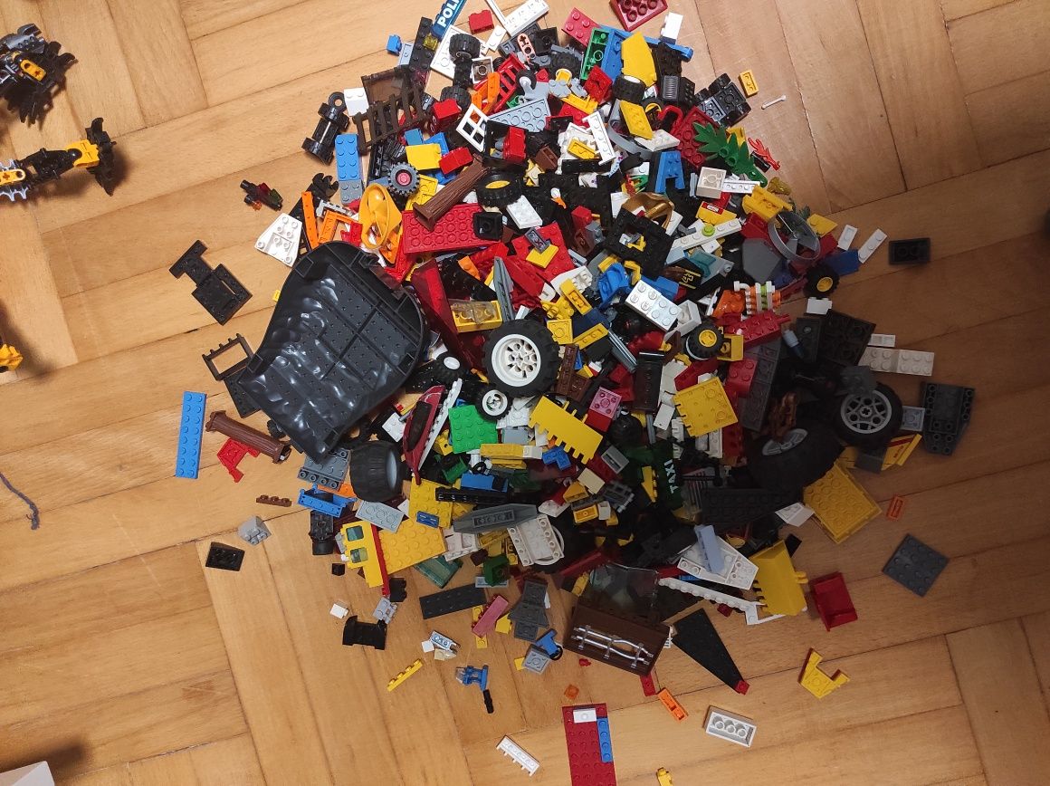 LEGO Bionicle i inne mieszanka klocków