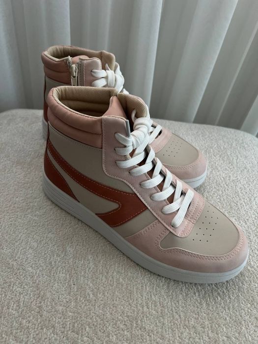 Кросівки жіночі хайтопи Італія