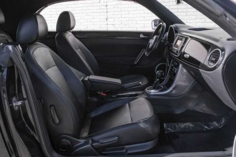 2019 Volkswagen Beetle Convertible