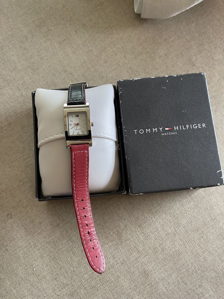 Tommy Hilfiger Relógio- bracele amovivel