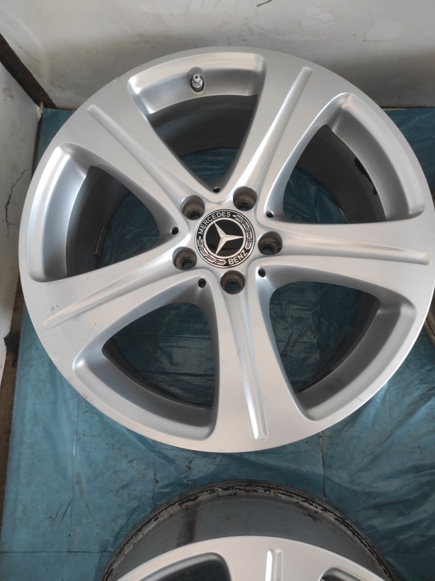 543 Felgi aluminiowe ORYGINAŁ MERCEDES R 18 5x112 otwór 66,6 CZUJNIKI