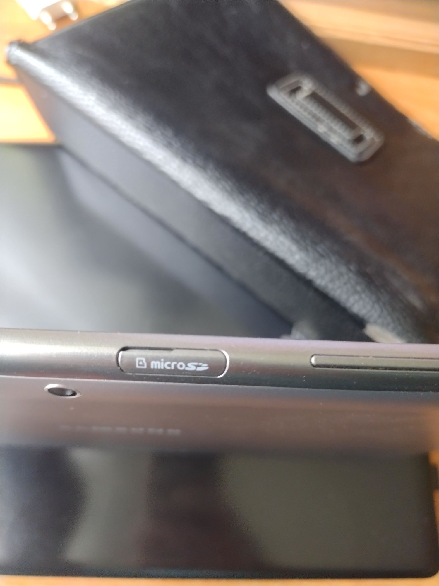 Продам Samsung P5110 1GB/16 GB
