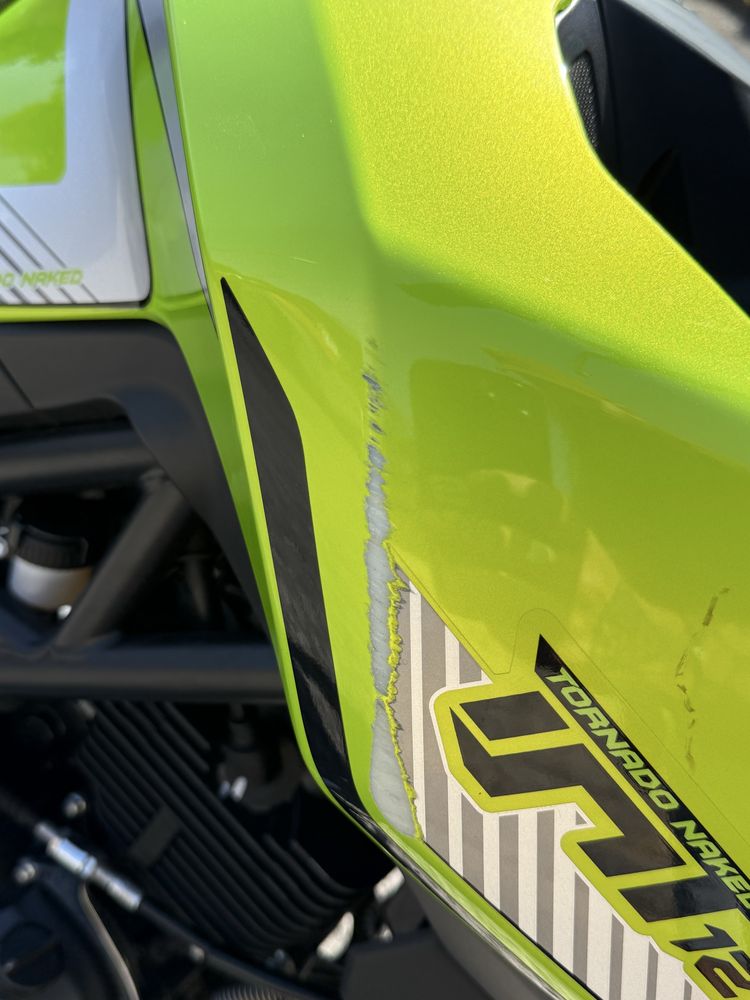 Benelli tnt 125cc