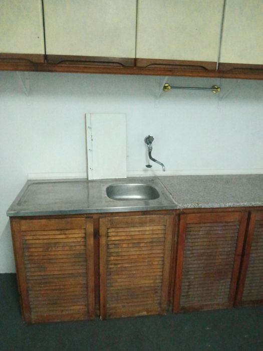 Garagem em vale do cobro