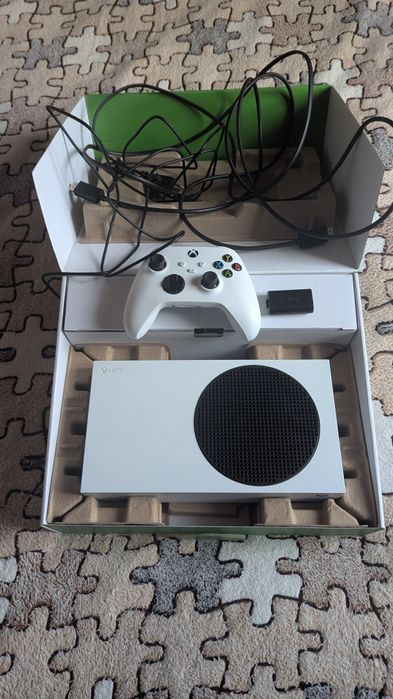 Xbox series s  в ідеальному стані