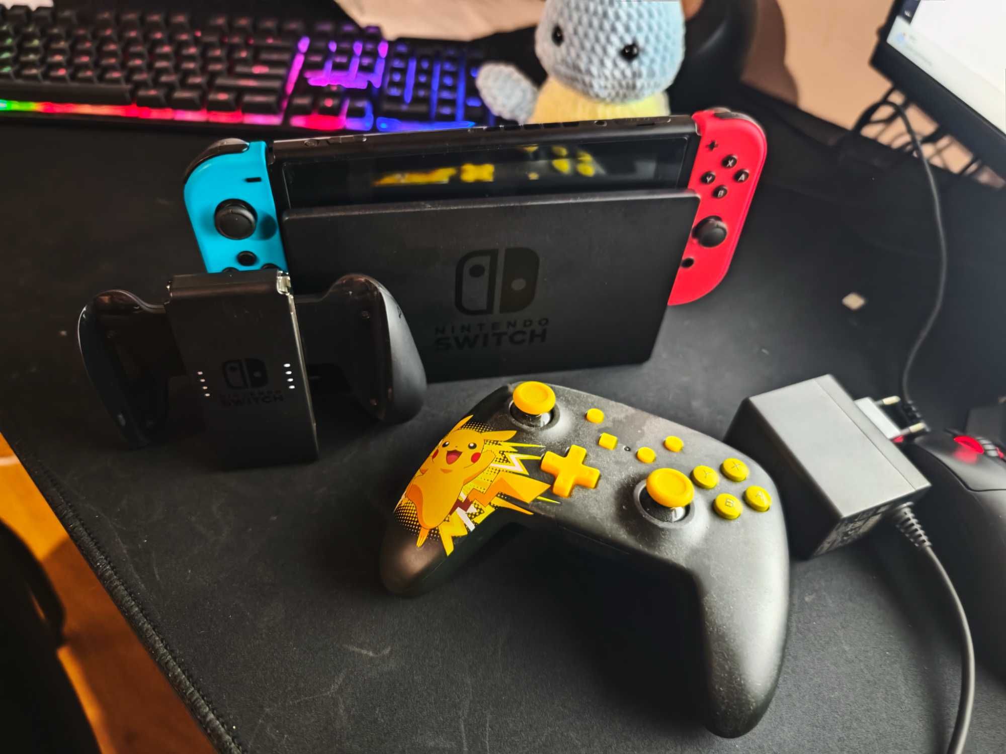 Nintendo Switch V2 +Joy-Con NiebieskoCzerwony Stan jak nowy Gwarancja