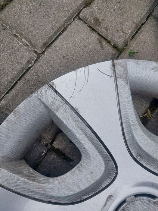 Kołpaki Renault 16"