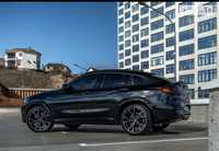 BMW X4M Competition