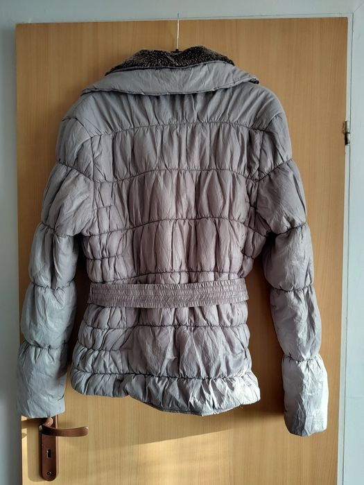 Szara kurtka pikowana