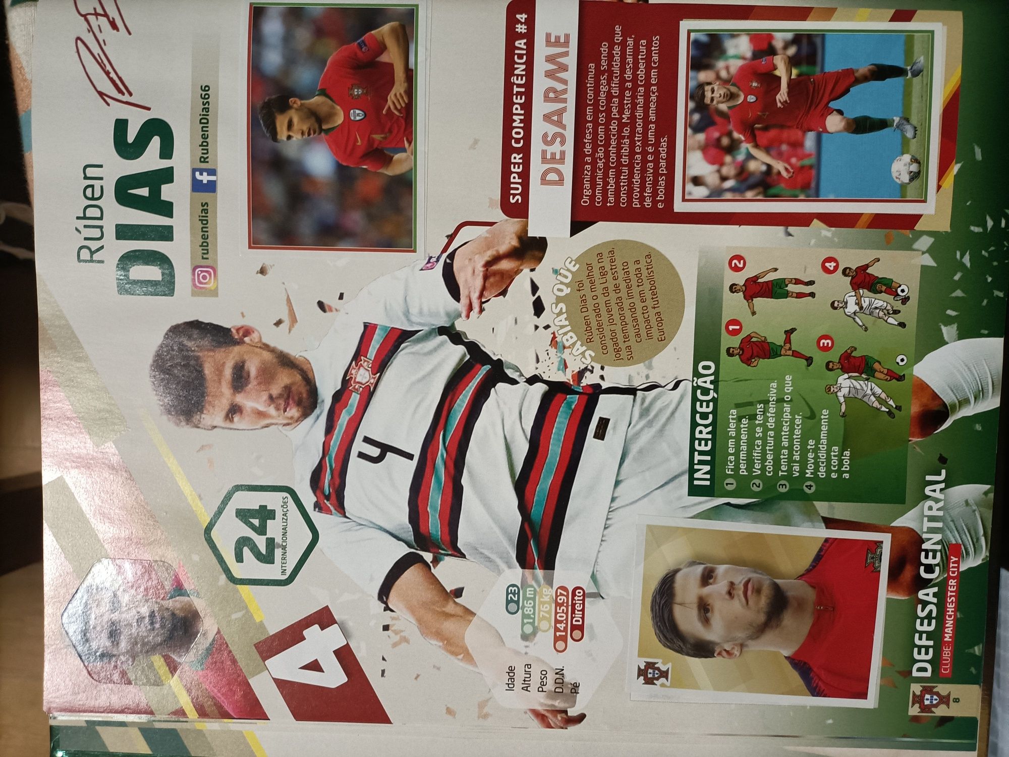 Caderneta de cromos de bola