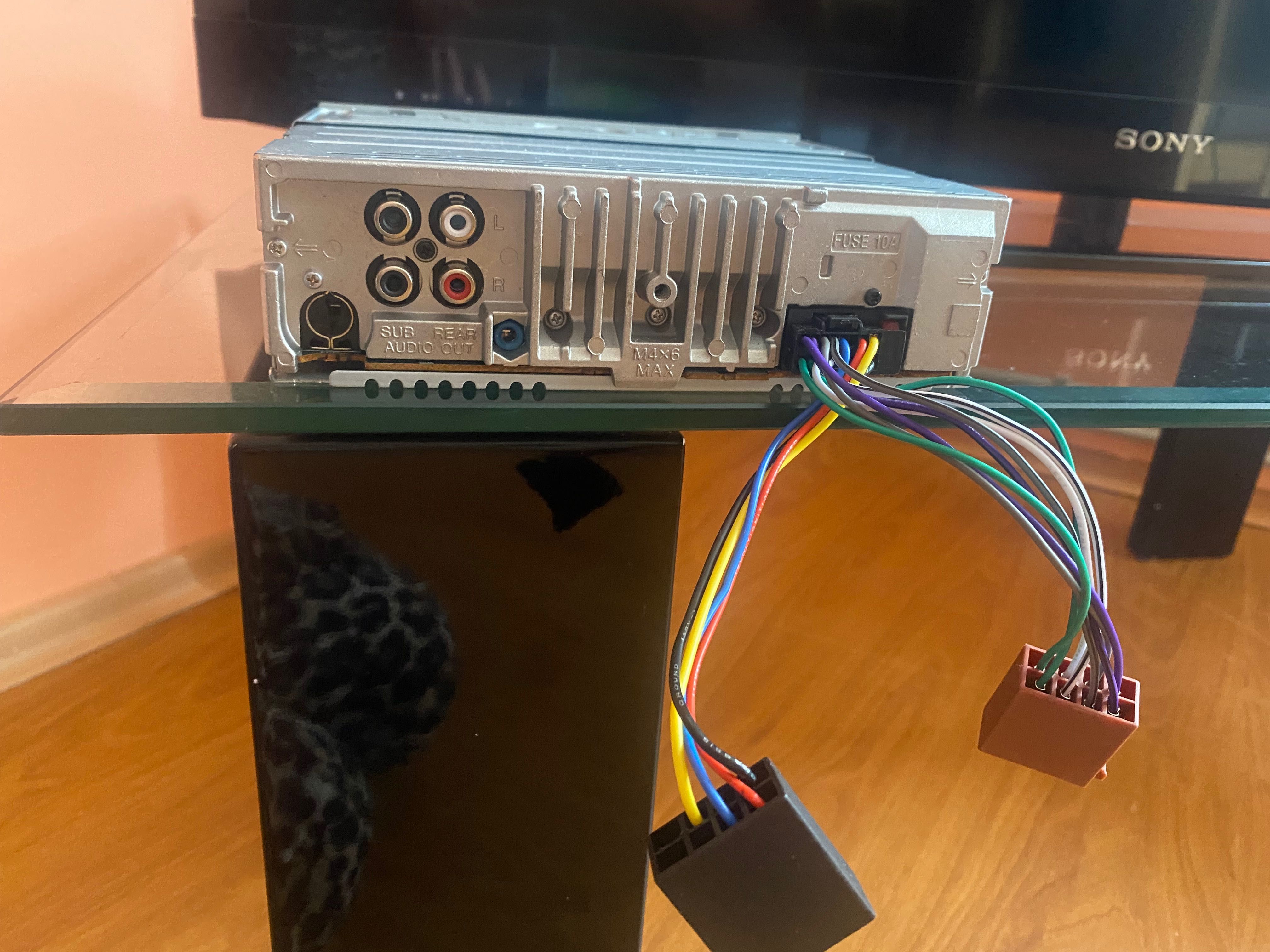 Sony CDX-G1000U Автомагнітола