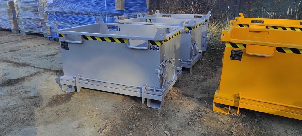 Wielofunkcyjny Solidny Pojemnik Z otwieranym Dnem PMDB 500L kontener