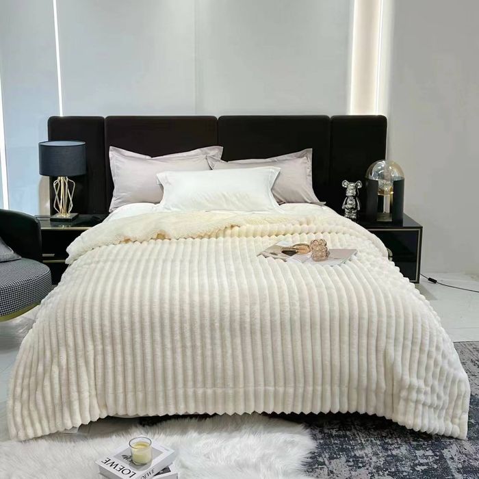 Плед Шарпей на овчині, 150×200см, 200×220см.