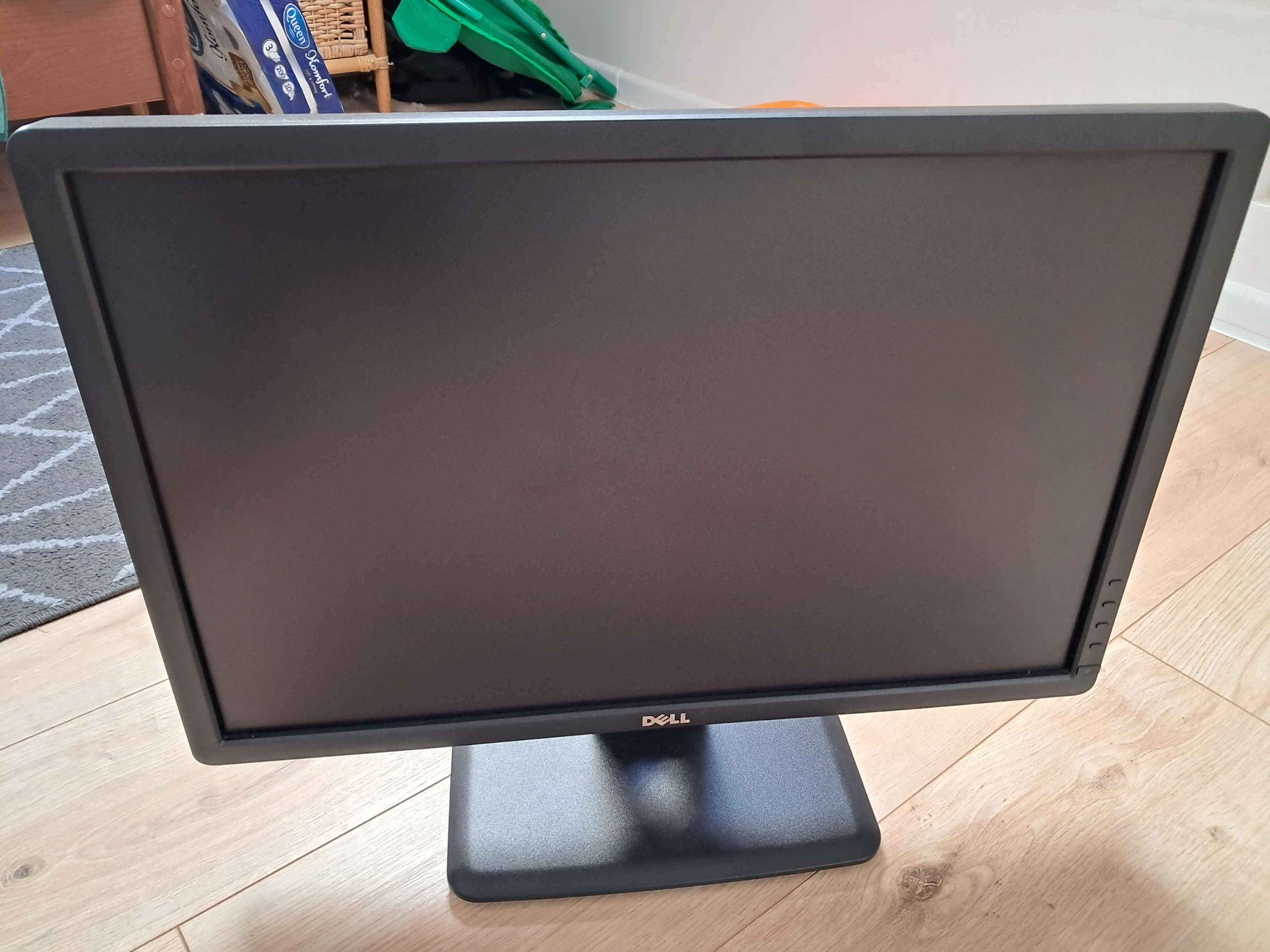 Monitor DELL LED E2213 22'' stan bardzo dobry