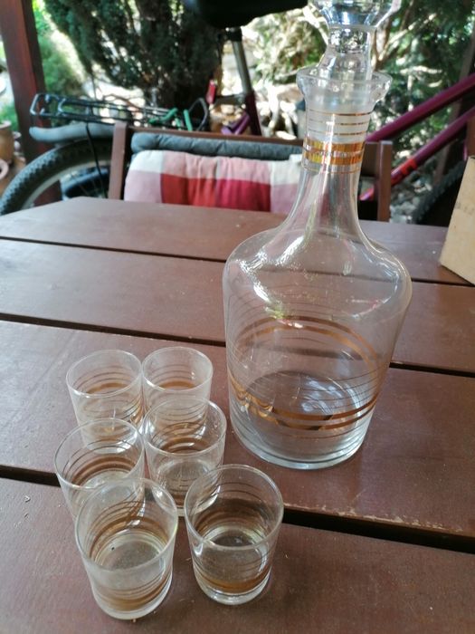 Karafka plus 6 szt kieliszków