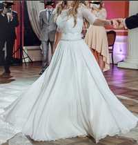 Szampańska suknia ślubna z koronkowym bolerkiem r. 36 S