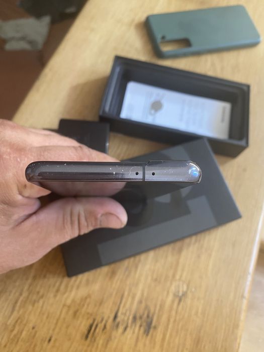 Samsung s 21 ( 8 /256)