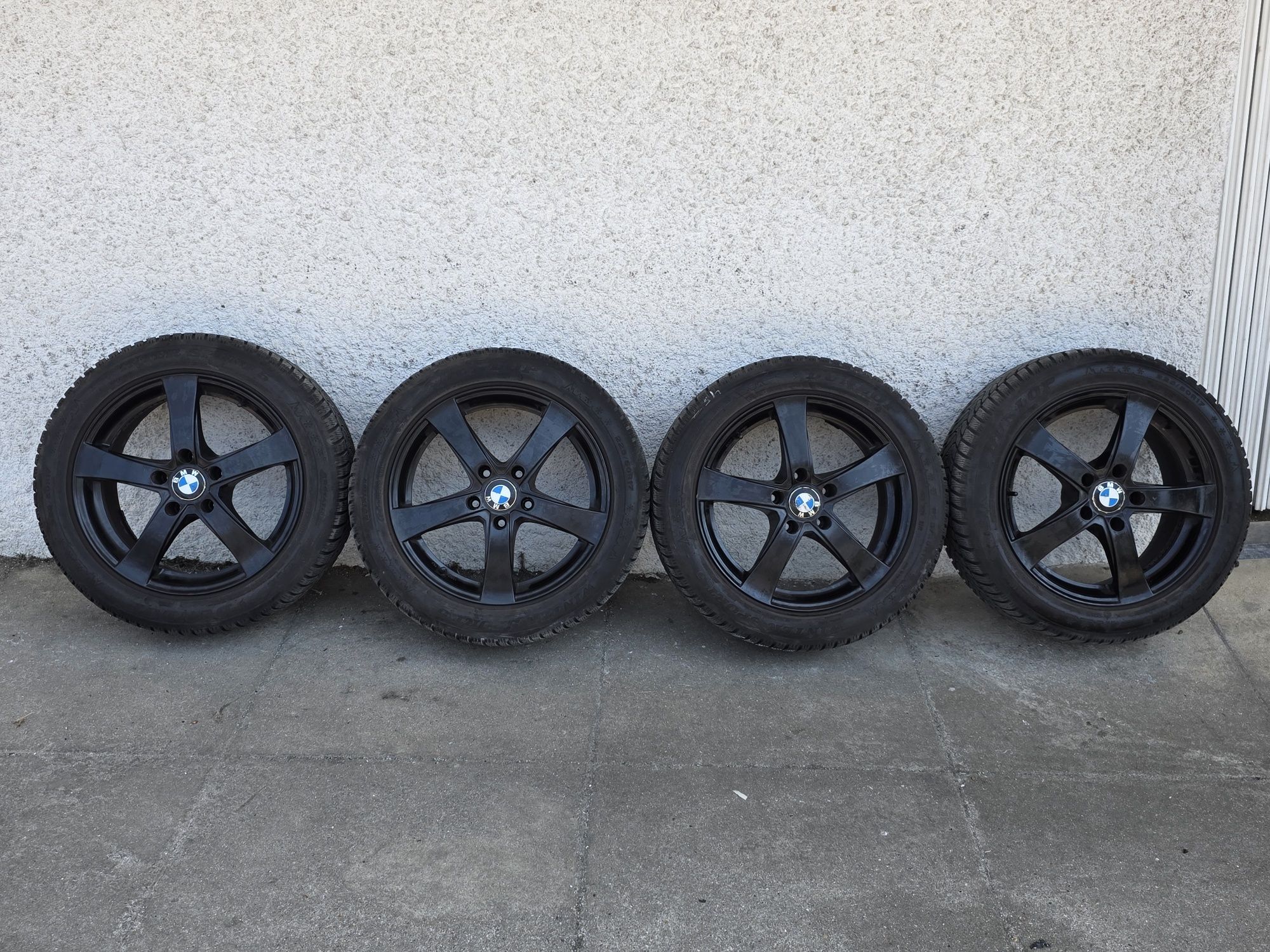 Jantes Dezent KBA 17" 5x120 com Pneus 225.50.17