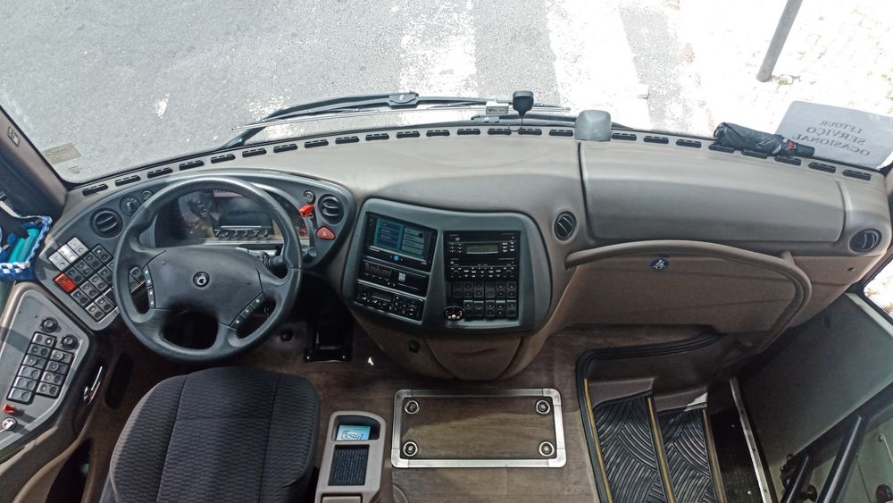 Autocarro usado para venda