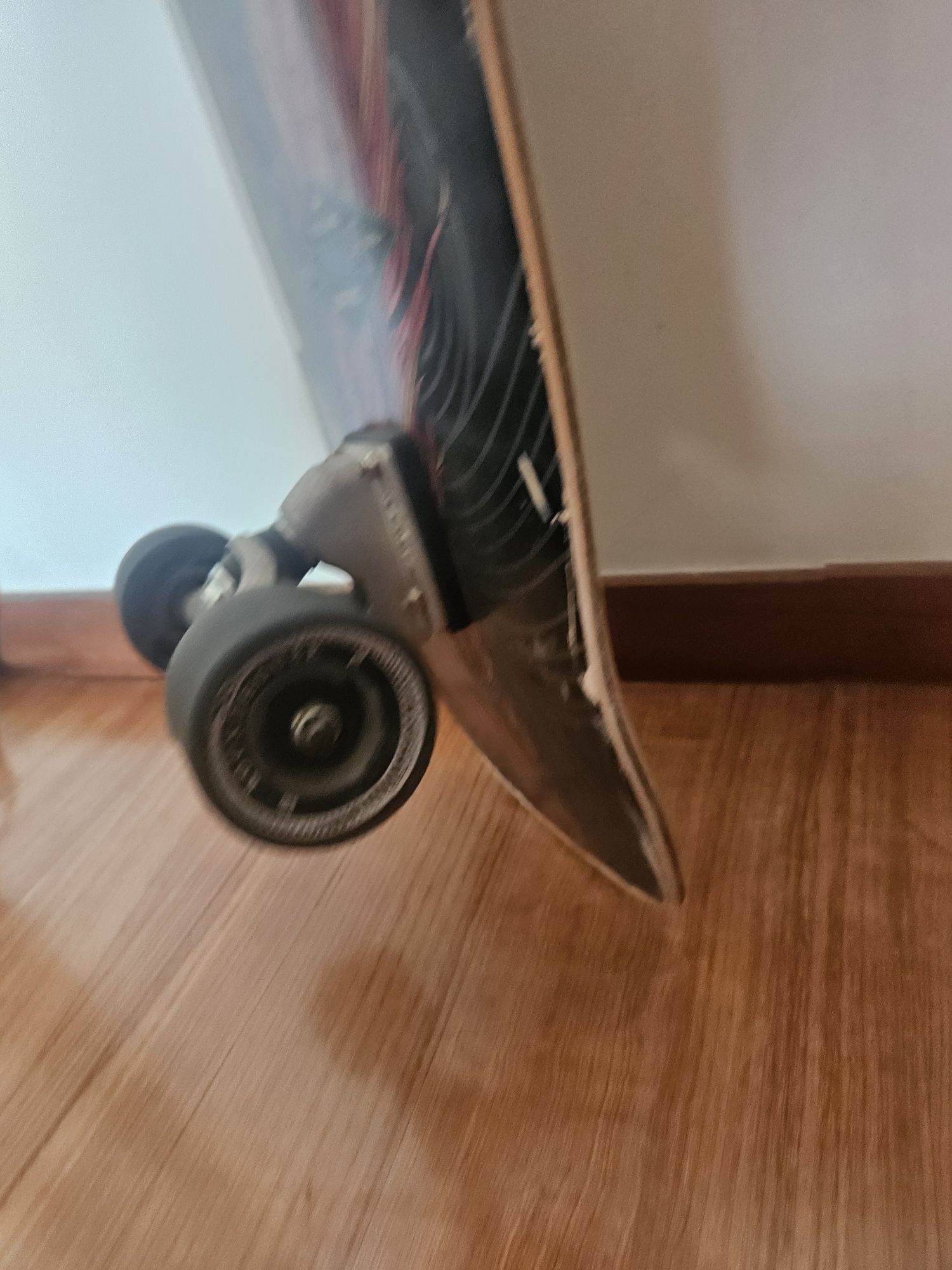 Skate Carver Taylor Knox