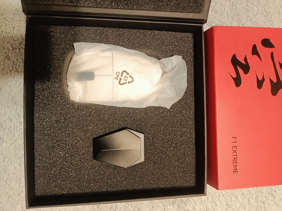 Mysz gamingowy atk f1 pro biała