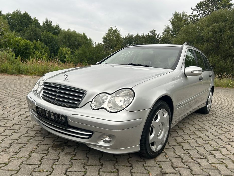 Mercedes-Benz Klasa C Bez Korozji Super Stan z Niemiec po Opłatach