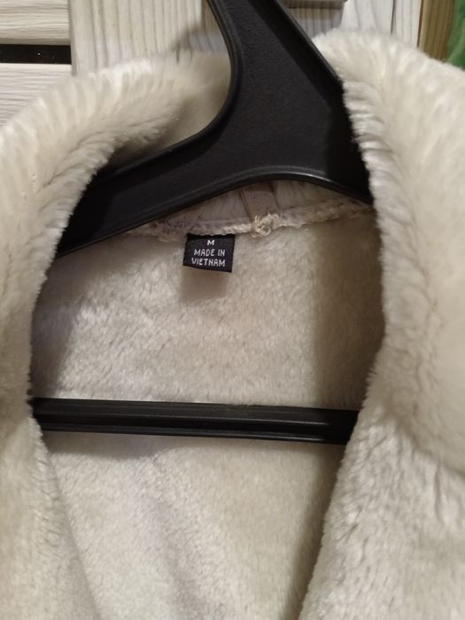 Продам дублянку жіночу,стан ідеал,розмір м,ціна 600грн.